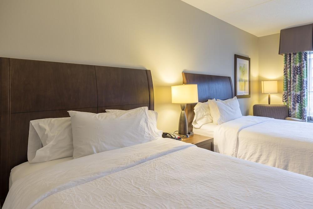 Hilton Garden Inn Raleigh Кэри Экстерьер фото