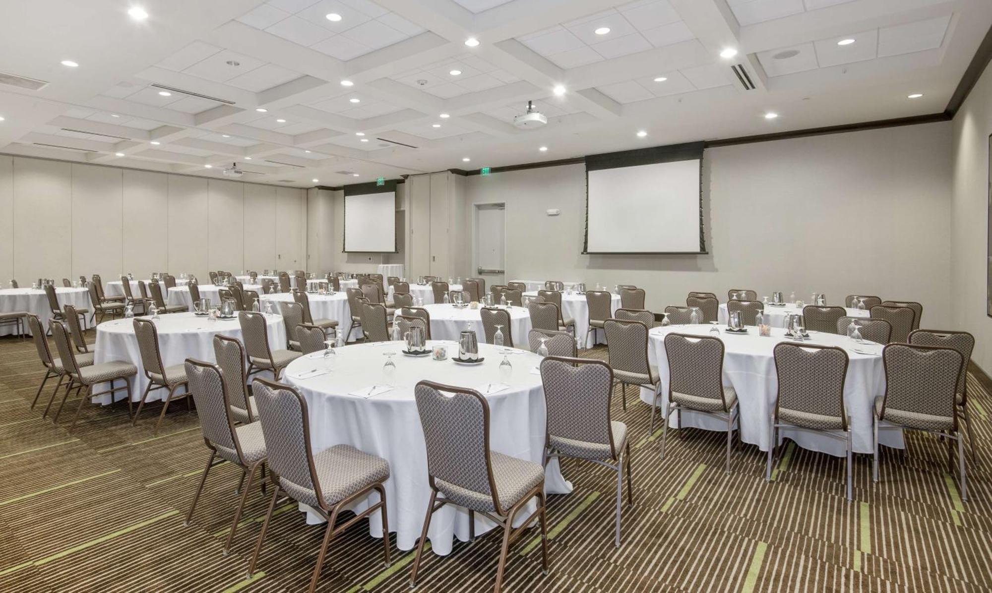 Hilton Garden Inn Raleigh Кэри Экстерьер фото