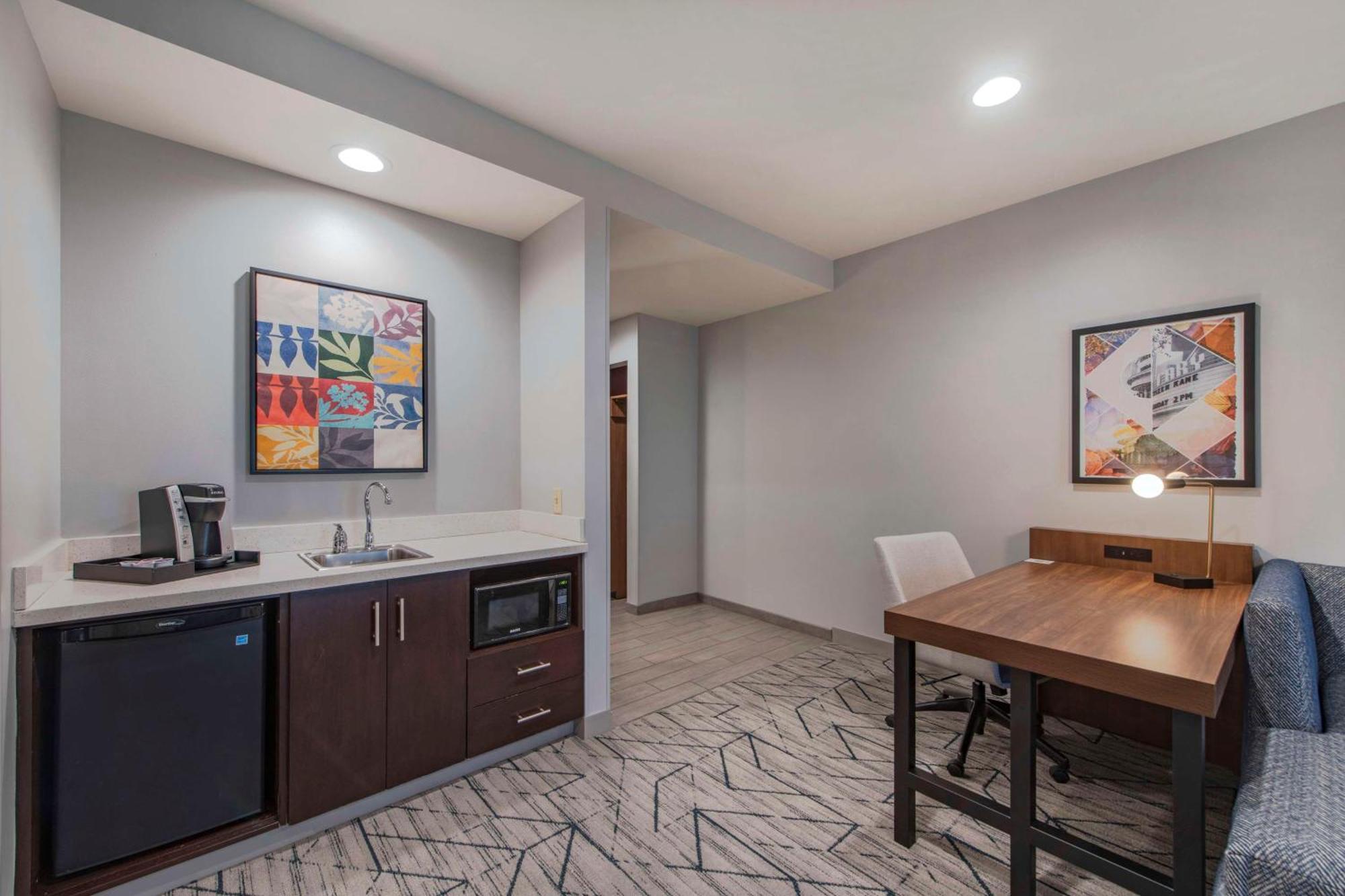 Hilton Garden Inn Raleigh Кэри Экстерьер фото