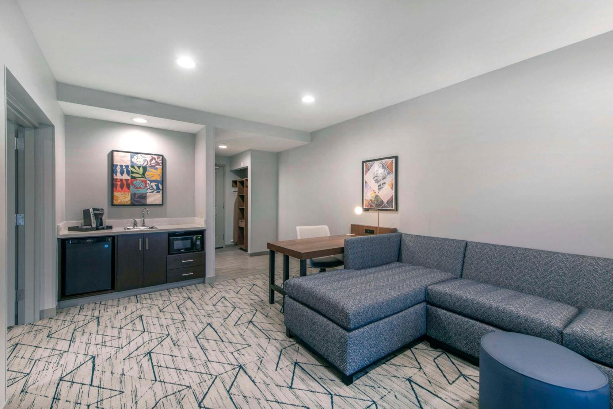 Hilton Garden Inn Raleigh Кэри Экстерьер фото