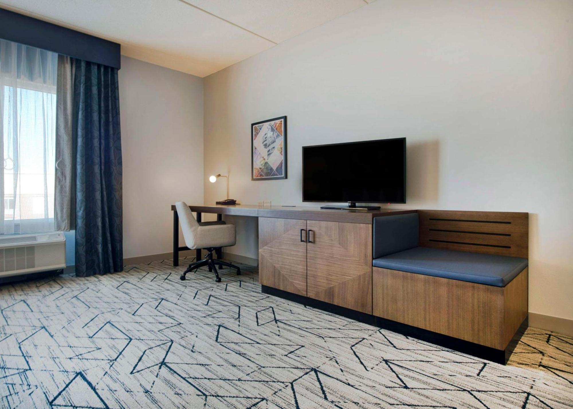 Hilton Garden Inn Raleigh Кэри Экстерьер фото